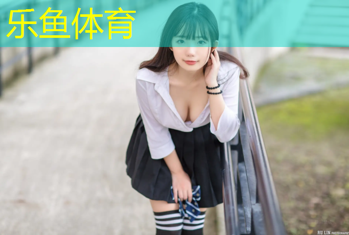 乐鱼体育,深圳全塑型塑胶跑道施工